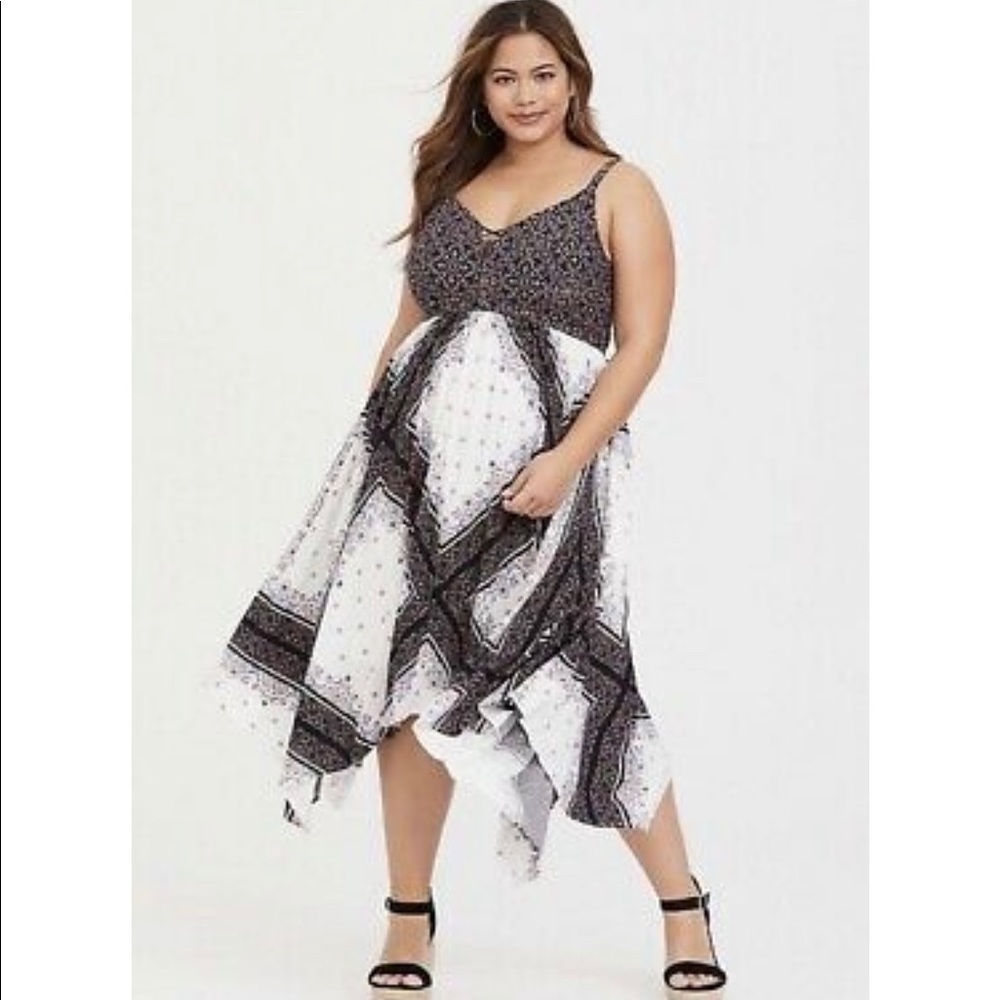 Handkerchief dress Sz0